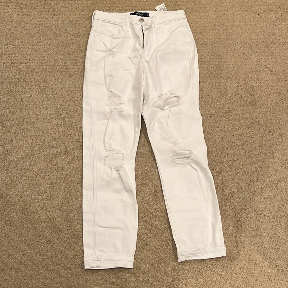 Ultra High Rise Mom Jeans by hollister
